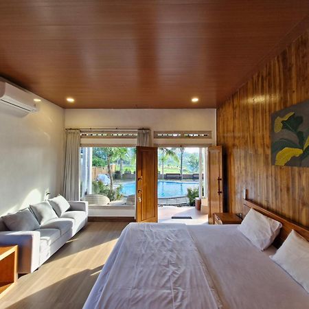 Peraja Bungalows Loyok Sangyang Екстериор снимка
