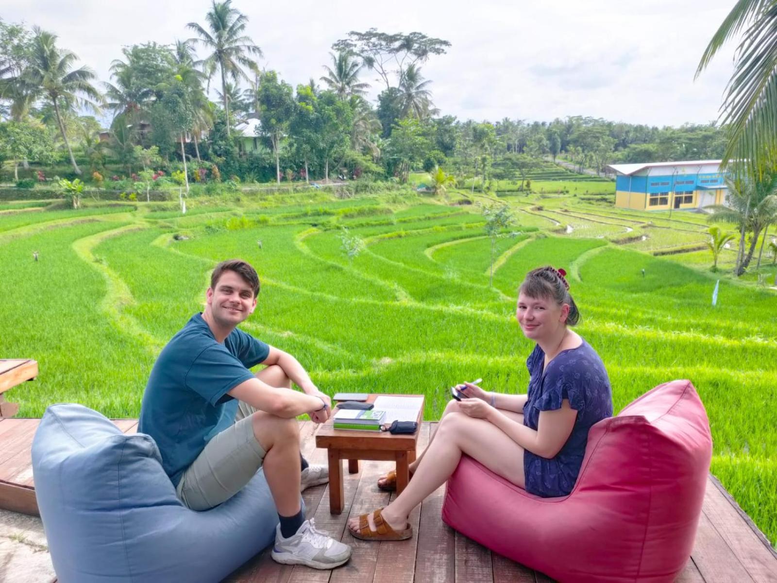 Peraja Bungalows Loyok Sangyang Стая снимка