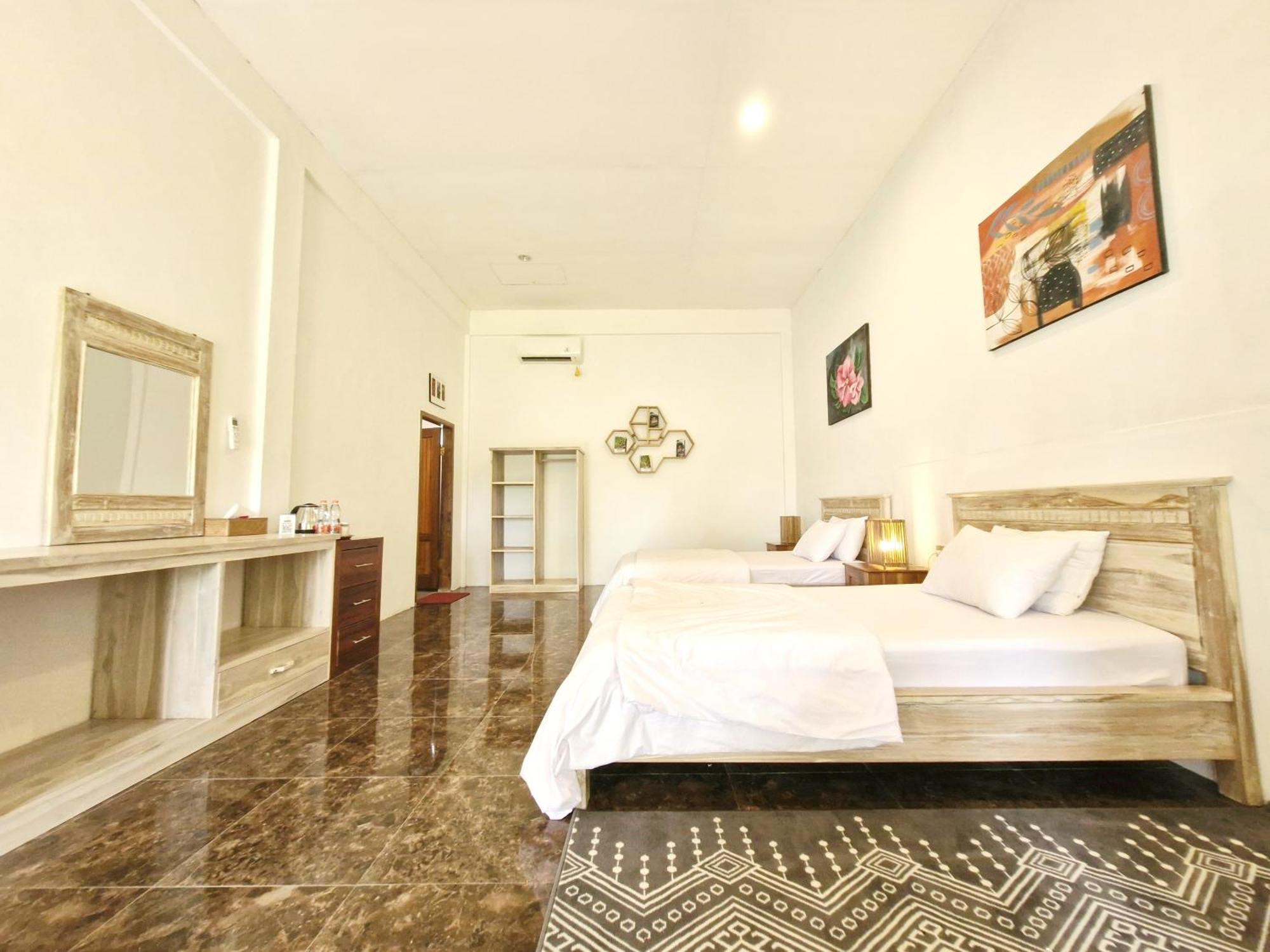 Peraja Bungalows Loyok Sangyang Екстериор снимка
